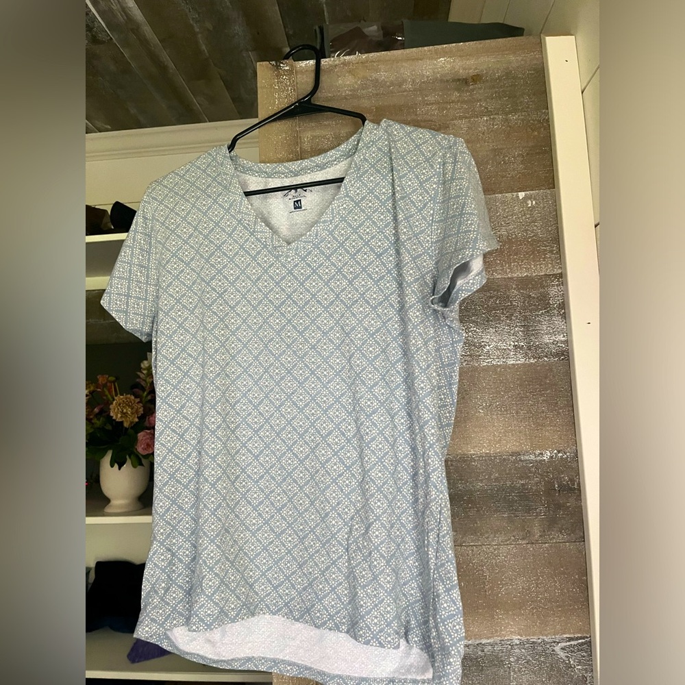 Women’s short sleeve tee